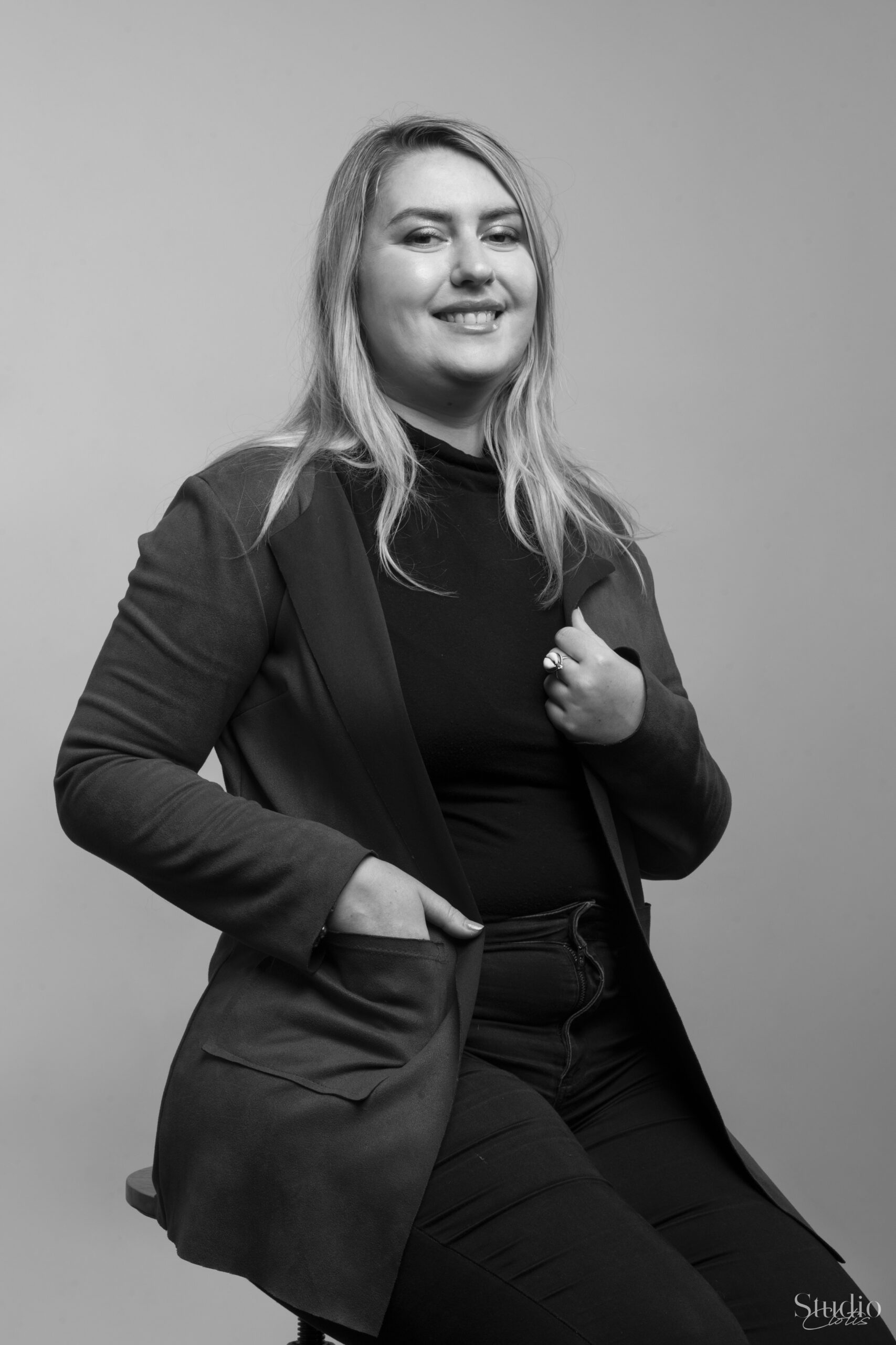 Julie Andrieu — Here to Blossom